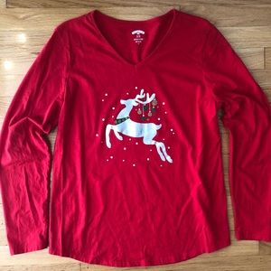 Festive Scoop Hem T-shirt